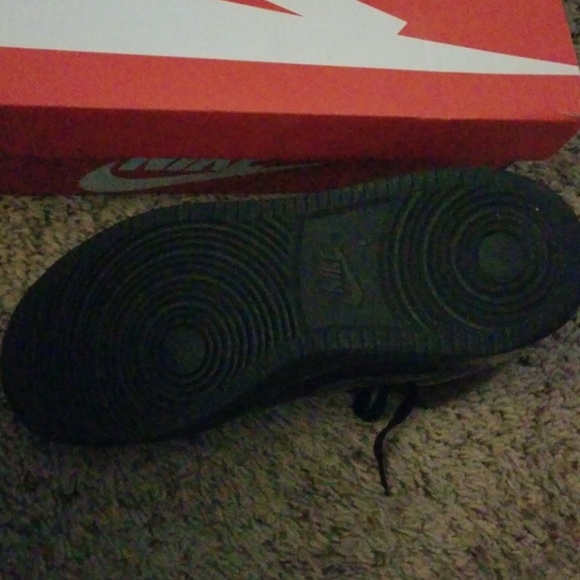 Nike first Flight sneakers (6y) - Picture 2 of 4